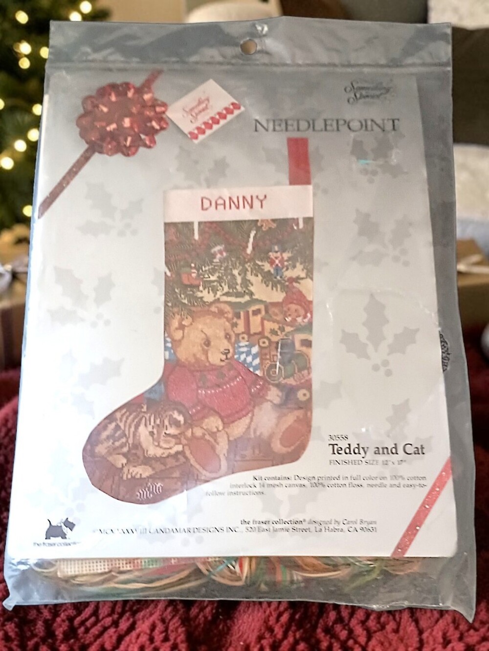 Vtg Teddy and Cat Needlepoint Christmas Stocking Kit 30558 12x17 Candamar 1988